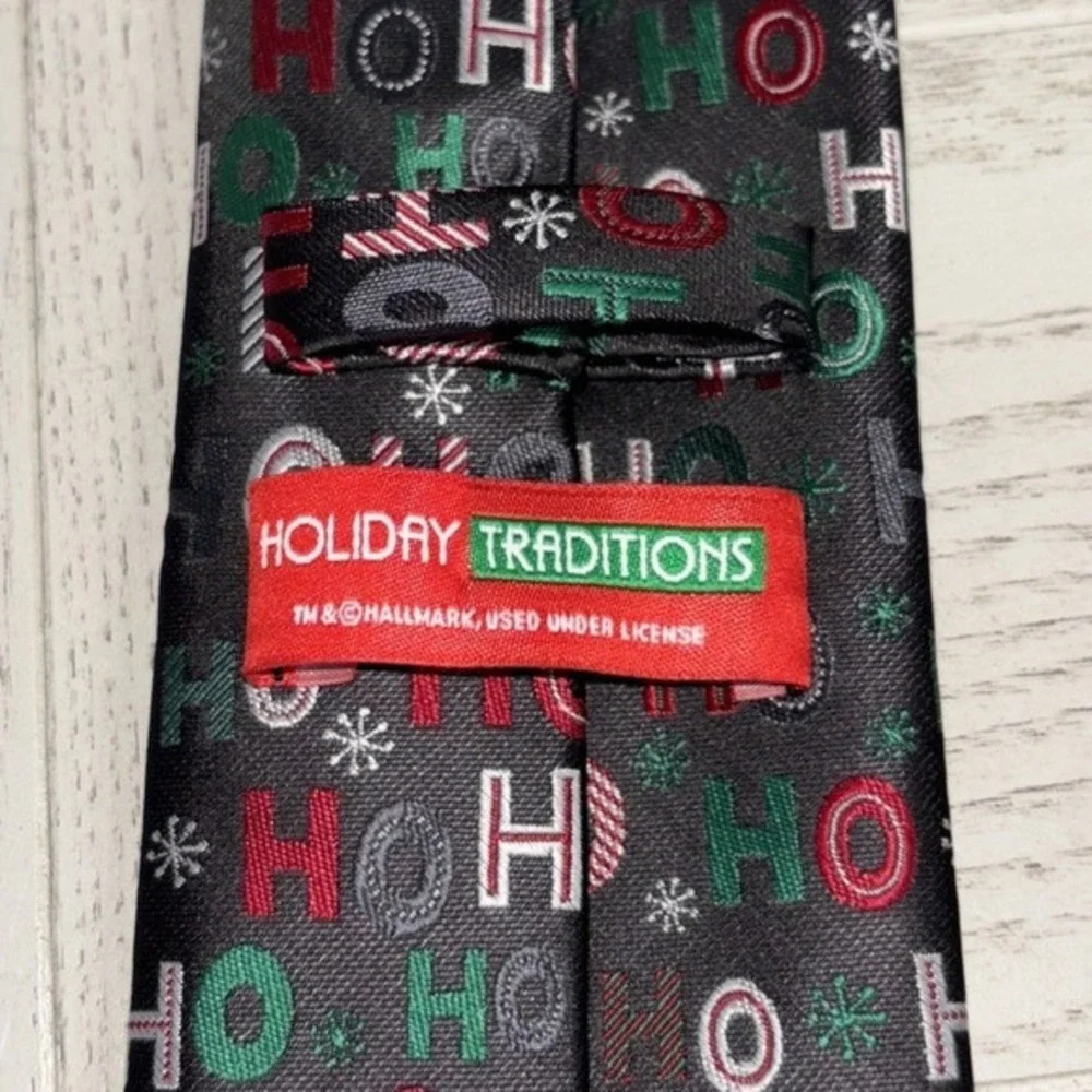 Holiday Traditions Hallmark‎ Mens Christmas Tie Black Ho Ho Ho Microfiber